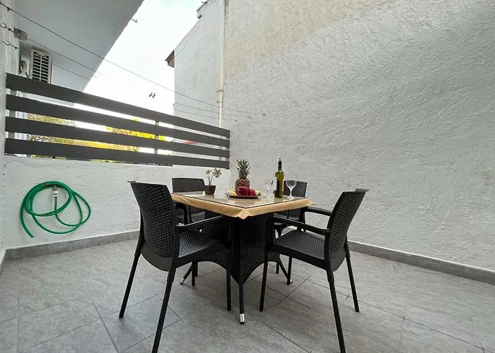 Asiminas Lovely House Ixia (Rhodes)